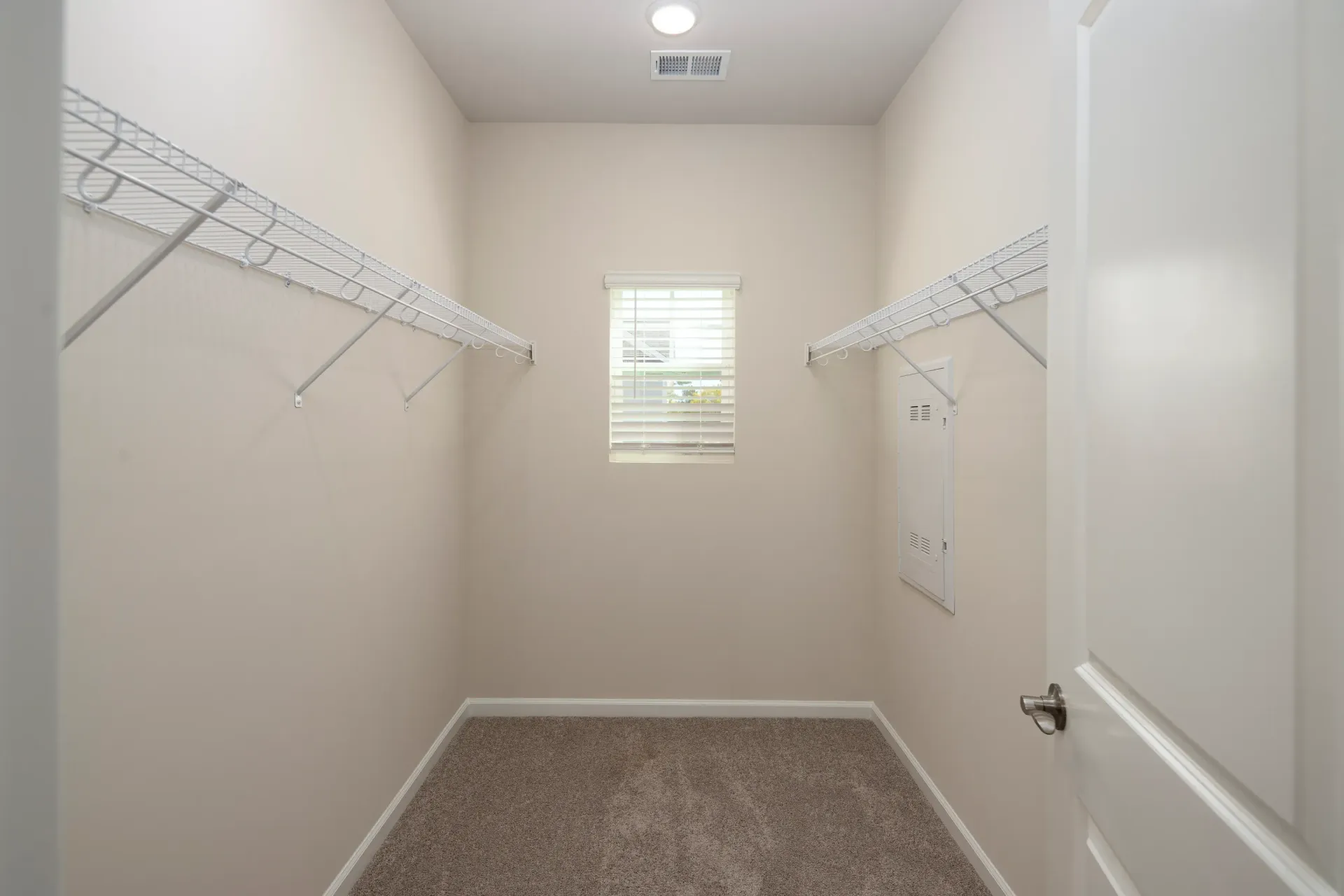 Reve Park Ridge gallery image 19